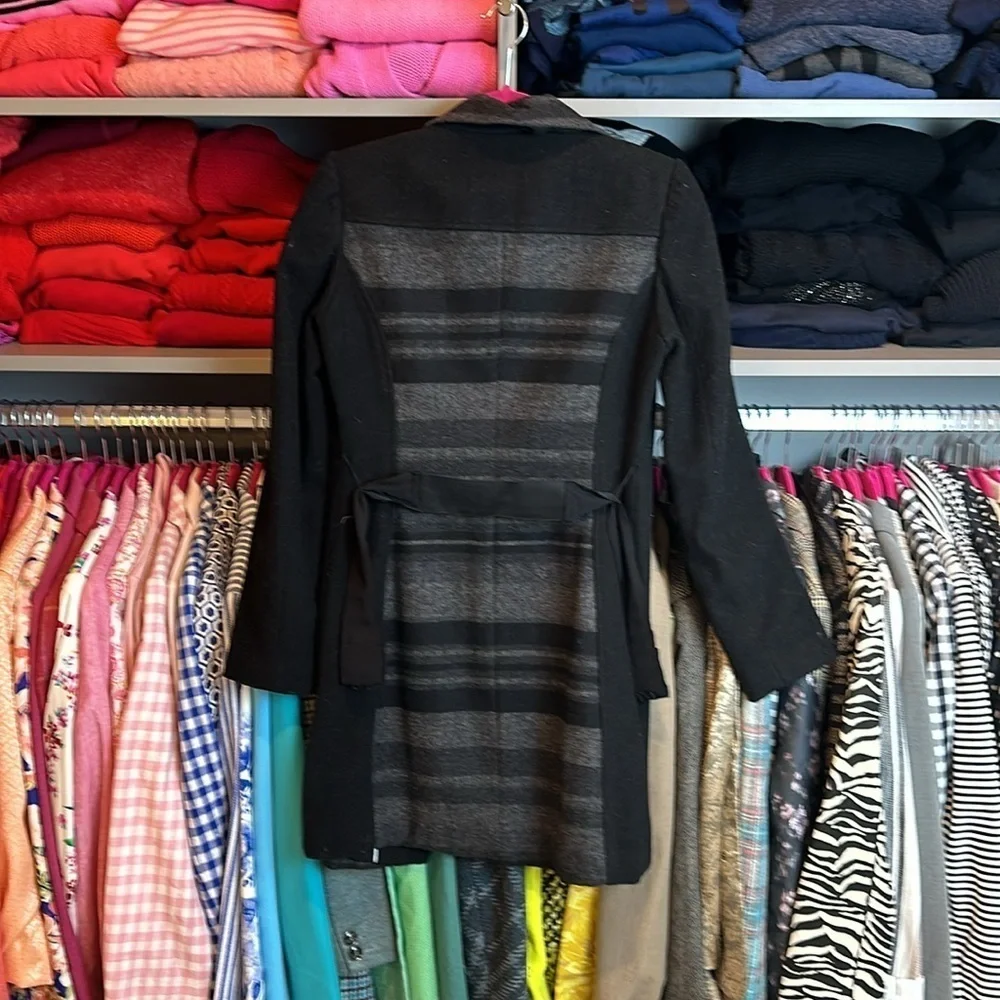 WHBM black and gray striped ruffle lapel see XS knee length coat